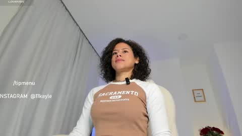 INSTAGRAM AND TW 11kayle online show from 1, 2, 2026