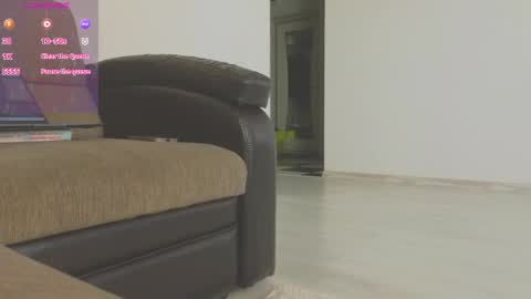 Snapshot of kaylee_ee chatting on 21, 5, 2026 kaylee_ee online show from 21, 5, 2026