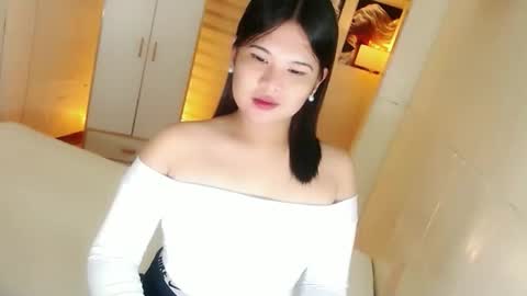 Y O U R        F U T U R E       K A Y L E E  online show from 20, 12, 2025