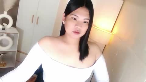 Y O U R        F U T U R E       K A Y L E E  online show from 8, 2, 2026