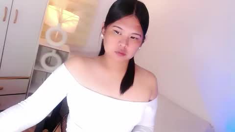 Y O U R        F U T U R E       K A Y L E E  online show from 10, 4, 2026