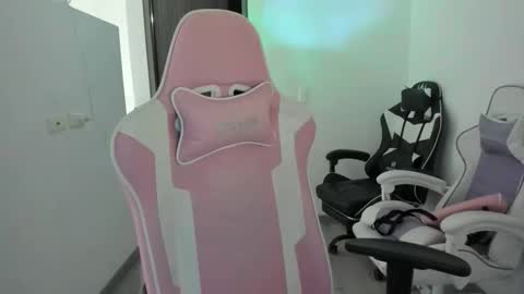 kaylie online show from 21, 10, 2025