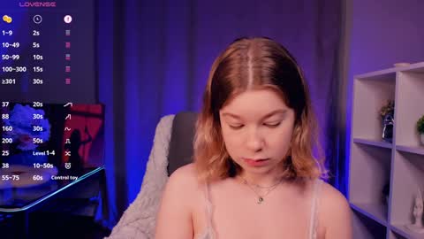 Hi Im Arina 3 online show from 1, 12, 2025