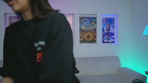 Kayra online show from 17, 11, 2025