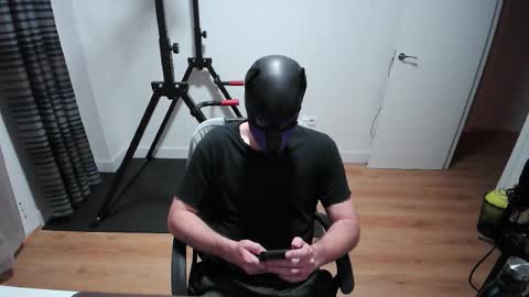 Snapshot of kaywolf89 chatting on 2, 11, 2025 Neon online show from 2, 11, 2025