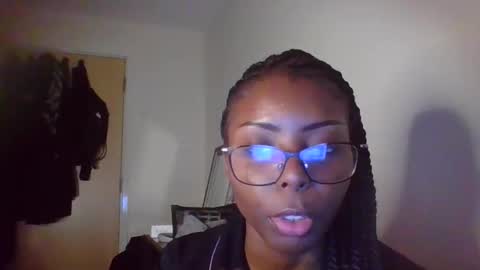 Snapshot of kayxo_ chatting on 4, 12, 2025 kayxo_ online show from 4, 12, 2025