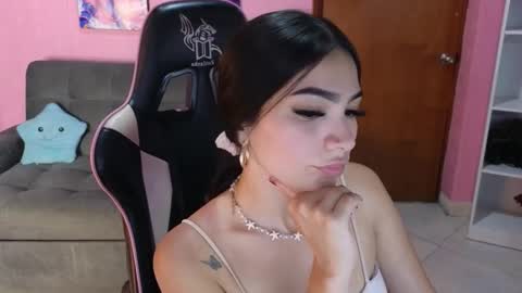 keeiity_moon online show from 3, 3, 2026