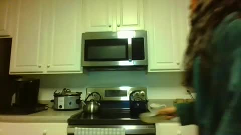 Snapshot of keephimcum69me chatting on 8, 12, 2024 Keephimcum69me online show from 8, 12, 2024