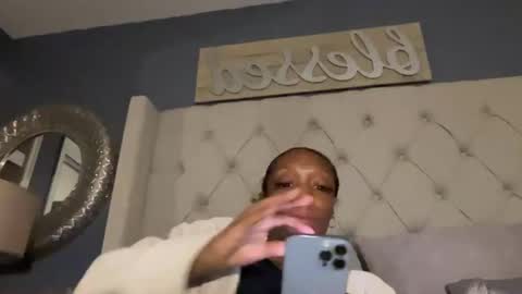 Snapshot of keephimcum69me chatting on 26, 10, 2025 Keephimcum69me online show from 26, 10, 2025