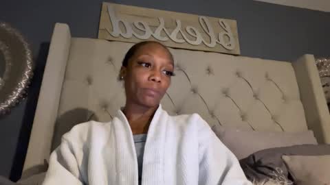 Snapshot of keephimcum69me chatting on 14, 12, 2025 Keephimcum69me online show from 14, 12, 2025