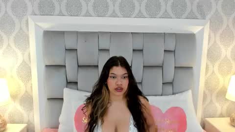 Snapshot of keiira_fox chatting on 13, 1, 2026 Keiira Fox online show from 13, 1, 2026