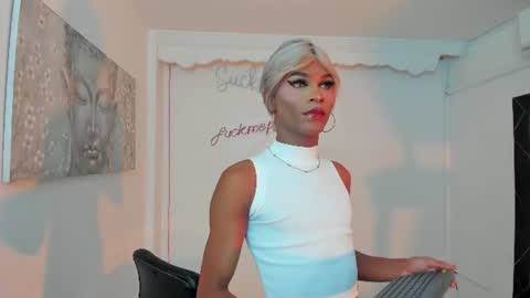 Snapshot of keila_mendoza chatting on 28, 6, 2026 Keila online show from 28, 6, 2026