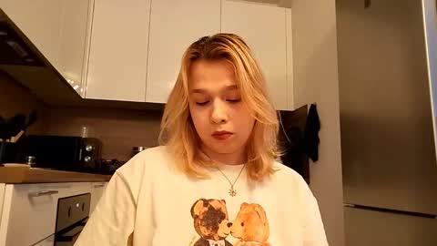 Lisa online show from 17, 12, 2025