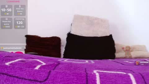 Snapshot of keilasweet1 chatting on 15, 1, 2025 keila online show from 15, 1, 2025