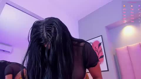 Keily Ross online show from 3, 2, 2025