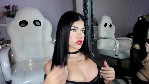 Keira Angel online show from 4, 12, 2025