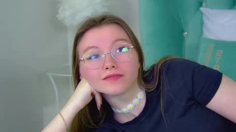 Keira online show from 2, 3, 2025