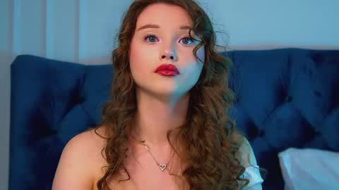 Keira online show from 23, 4, 2026