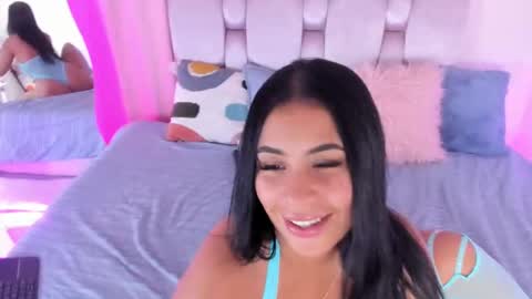 Snapshot of keisy_2 chatting on 8, 11, 2025 Keisy online show from 8, 11, 2025