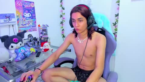 Snapshot of keita_moon chatting on 15, 12, 2024 Keita moon online show from 15, 12, 2024