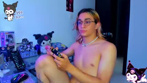 Snapshot of keita_moon chatting on 4, 10, 2025 Keita moon online show from 4, 10, 2025