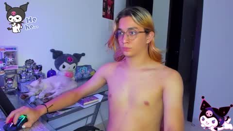 Snapshot of keita_moon chatting on 11, 10, 2025 Keita moon online show from 11, 10, 2025