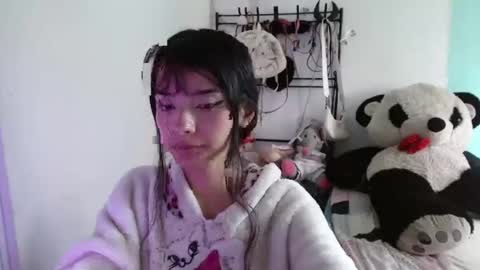 annie rosse16 online show from 26, 11, 2025