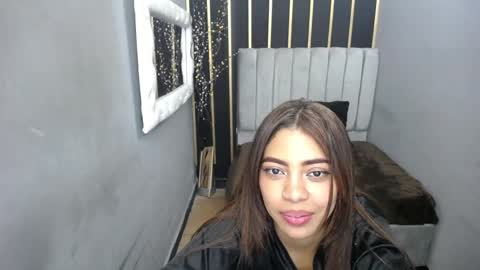 Snapshot of keizy_conte chatting on 24, 12, 2024 K E I Z Y online show from 24, 12, 2024