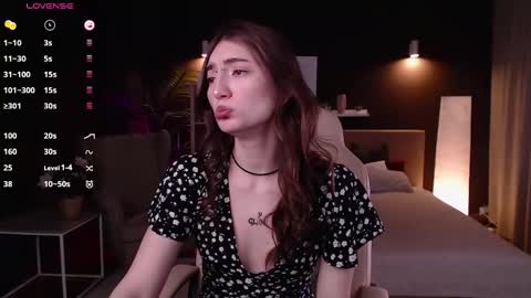 Snapshot of keke_pallmer chatting on 9, 10, 2025 Rina online show from 9, 10, 2025