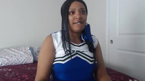 Snapshot of kelliecapri chatting on 29, 12, 2024 Kellie online show from 29, 12, 2024