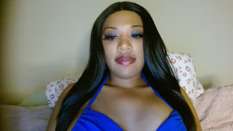 Snapshot of kelliecapri chatting on 5, 1, 2025 Kellie online show from 5, 1, 2025