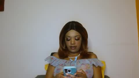 Snapshot of kelliecapri chatting on 29, 10, 2025 Kellie online show from 29, 10, 2025