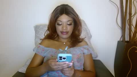 Snapshot of kelliecapri chatting on 29, 11, 2025 Kellie online show from 29, 11, 2025