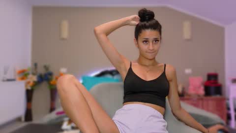 kellsey_shy online show from 9, 9, 2025