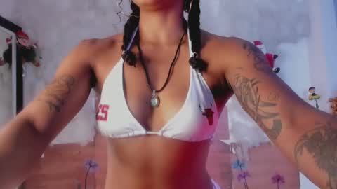 kelly__thomson online show from 29, 12, 2024