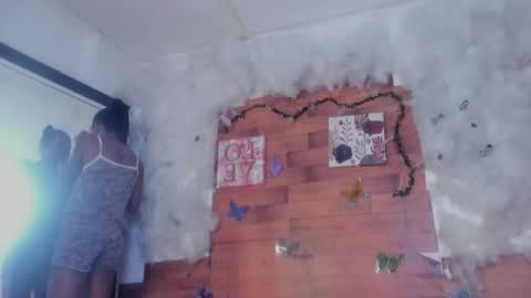 kelly__thomson online show from 3, 1, 2025