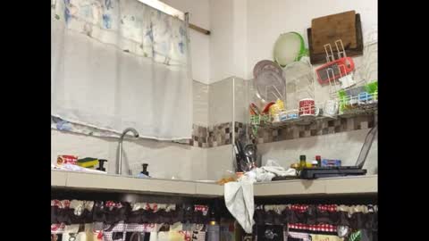 kelly__thomson online show from 3, 3, 2025