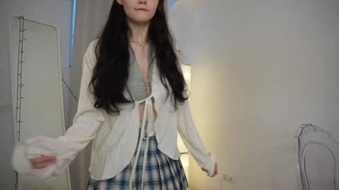 Snapshot of kelly_ember chatting on 31, 12, 2024 KELLY online show from 31, 12, 2024