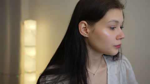 Snapshot of kelly_ember chatting on 1, 1, 2025 KELLY online show from 1, 1, 2025