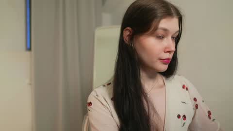 Snapshot of kelly_ember chatting on 6, 2, 2025 KELLY online show from 6, 2, 2025