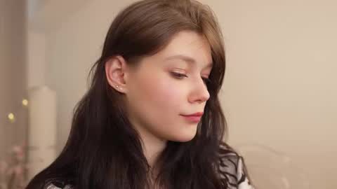 Snapshot of kelly_ember chatting on 12, 3, 2025 KELLY online show from 12, 3, 2025