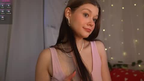 Snapshot of kelly_ember chatting on 24, 9, 2025 KELLY online show from 24, 9, 2025