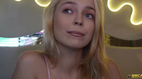 Kelly online show from 1, 10, 2025