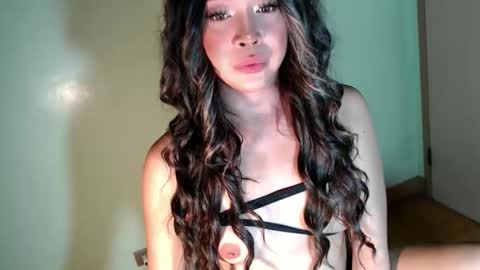 Snapshot of kellyclarksonx chatting on 29, 9, 2025 its me KELLY online show from 29, 9, 2025