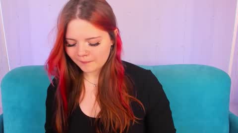 Snapshot of kellyfiery chatting on 27, 11, 2025 Kellyfiery online show from 27, 11, 2025