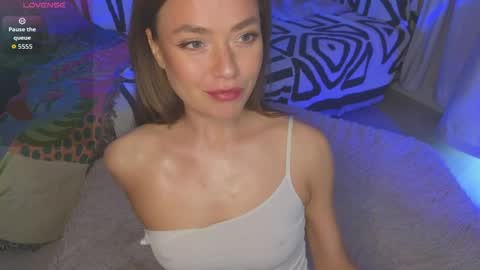 Snapshot of kellyfouler chatting on 28, 4, 2026 KellyFouler online show from 28, 4, 2026