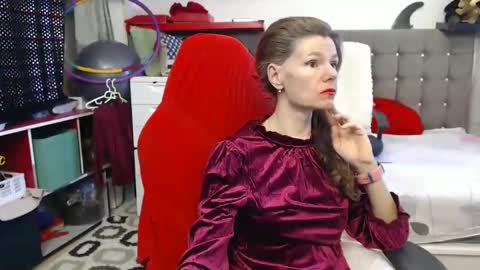 kelly online show from 26, 2, 2025