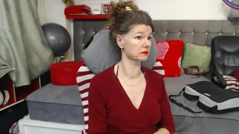 kelly online show from 10, 2, 2026