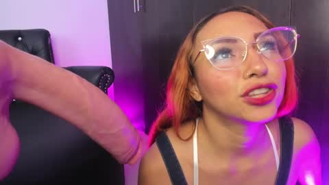 Snapshot of kelsey_foxyy chatting on 29, 4, 2026 Kelsey online show from 29, 4, 2026