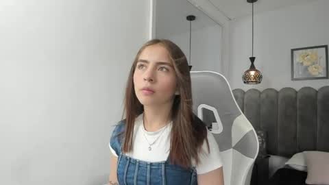 Snapshot of kely_morgan chatting on 15, 5, 2026 Kely online show from 15, 5, 2026